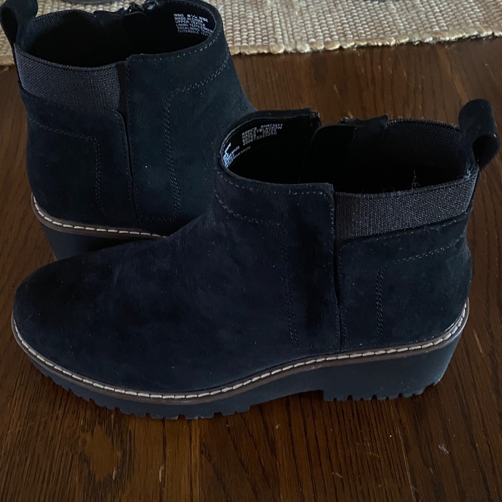 NWOTS Black boots